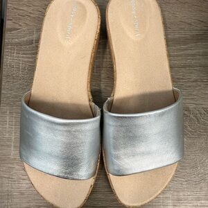 Easy Spirit | Silver Cork Slides